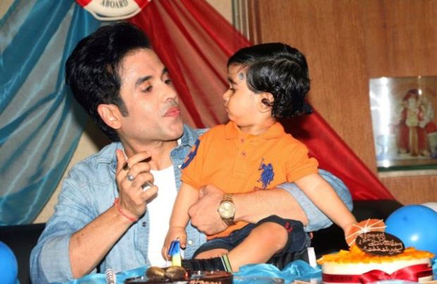 Kareena Kapoor's Son Taimur Becomes Center Of Attraction At Tushhar Kapoor's Son Laksshya's First Birthday Party